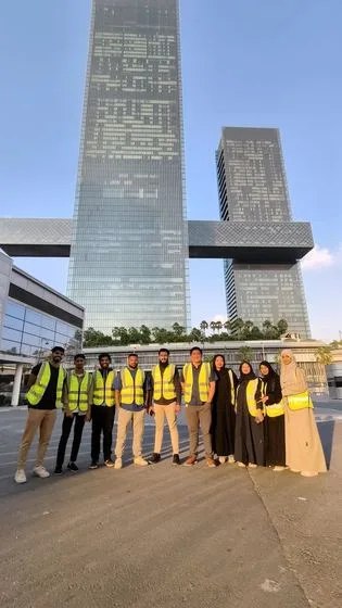 Crew on site — Marshalling team, tower zone